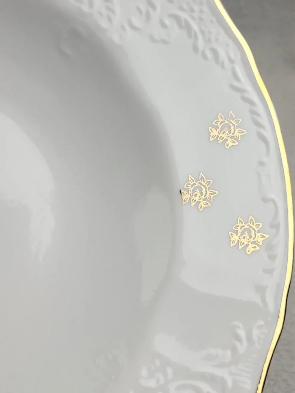 Concordia Lesov Bernadotte Czech 6 Porcelain Salad Soup Bowls White Gold Floral